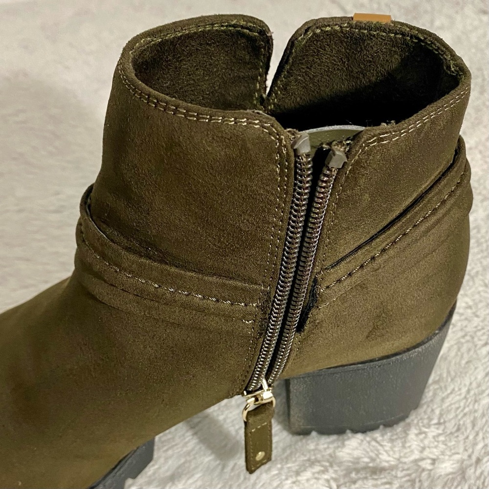 Dr. Scholl’s Laney Lug Booties Women’s Size 7M Vegan Olive Green/Brown - Picture 9 of 12